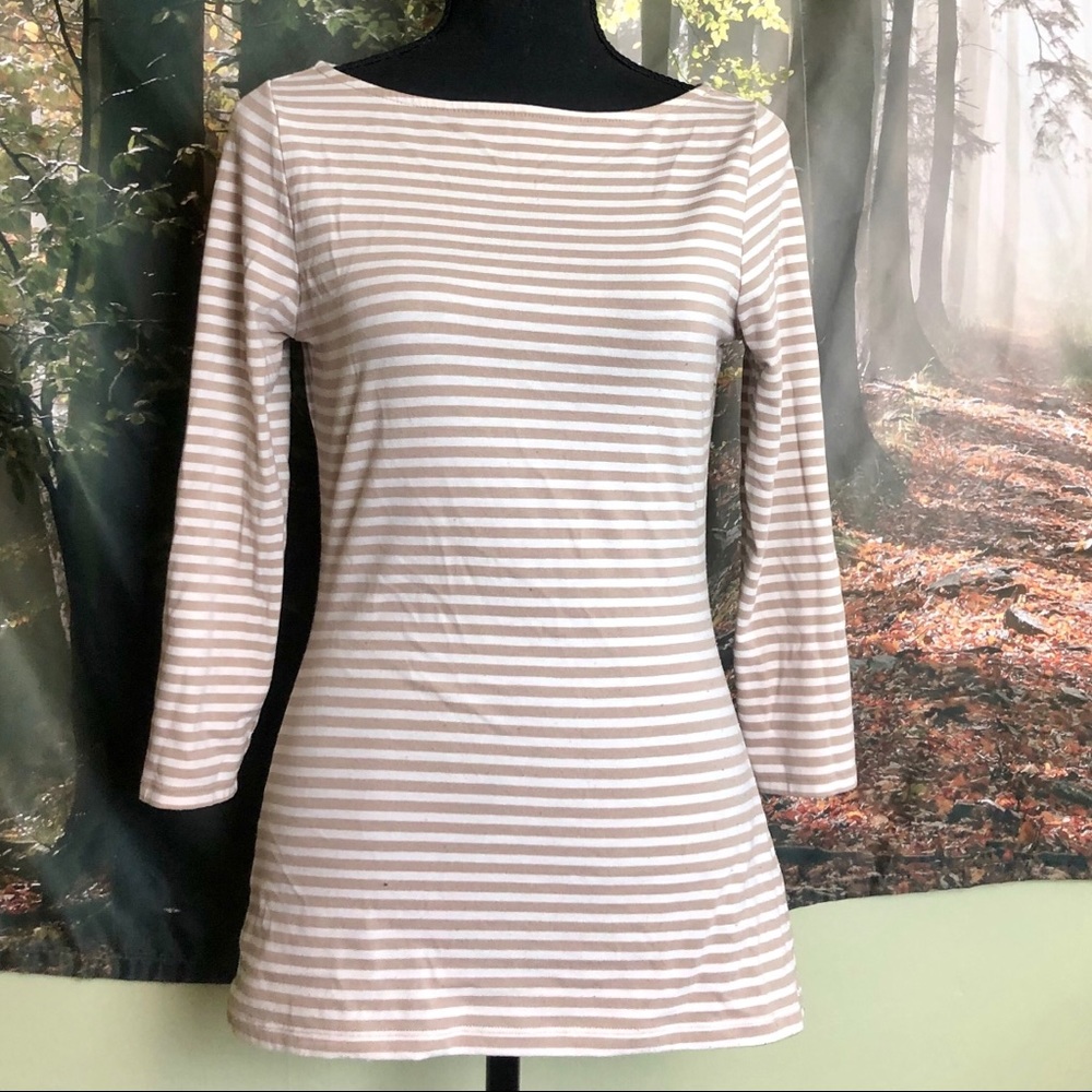 Tan and white striped 3/4 length sleeve top